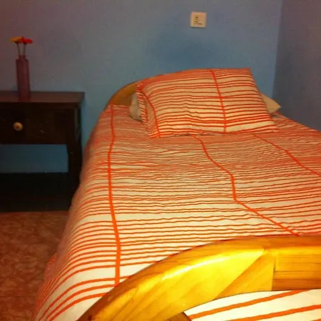 7 Soles فندق 2*